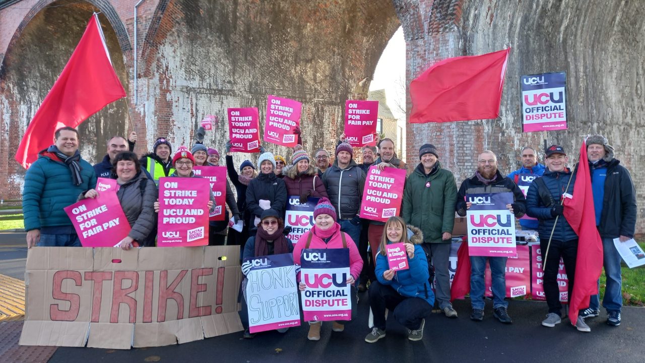 Picketing and the Law University of Worcester UCU